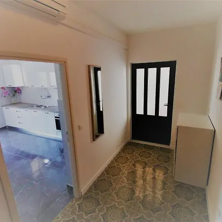 Bulin Apartment *